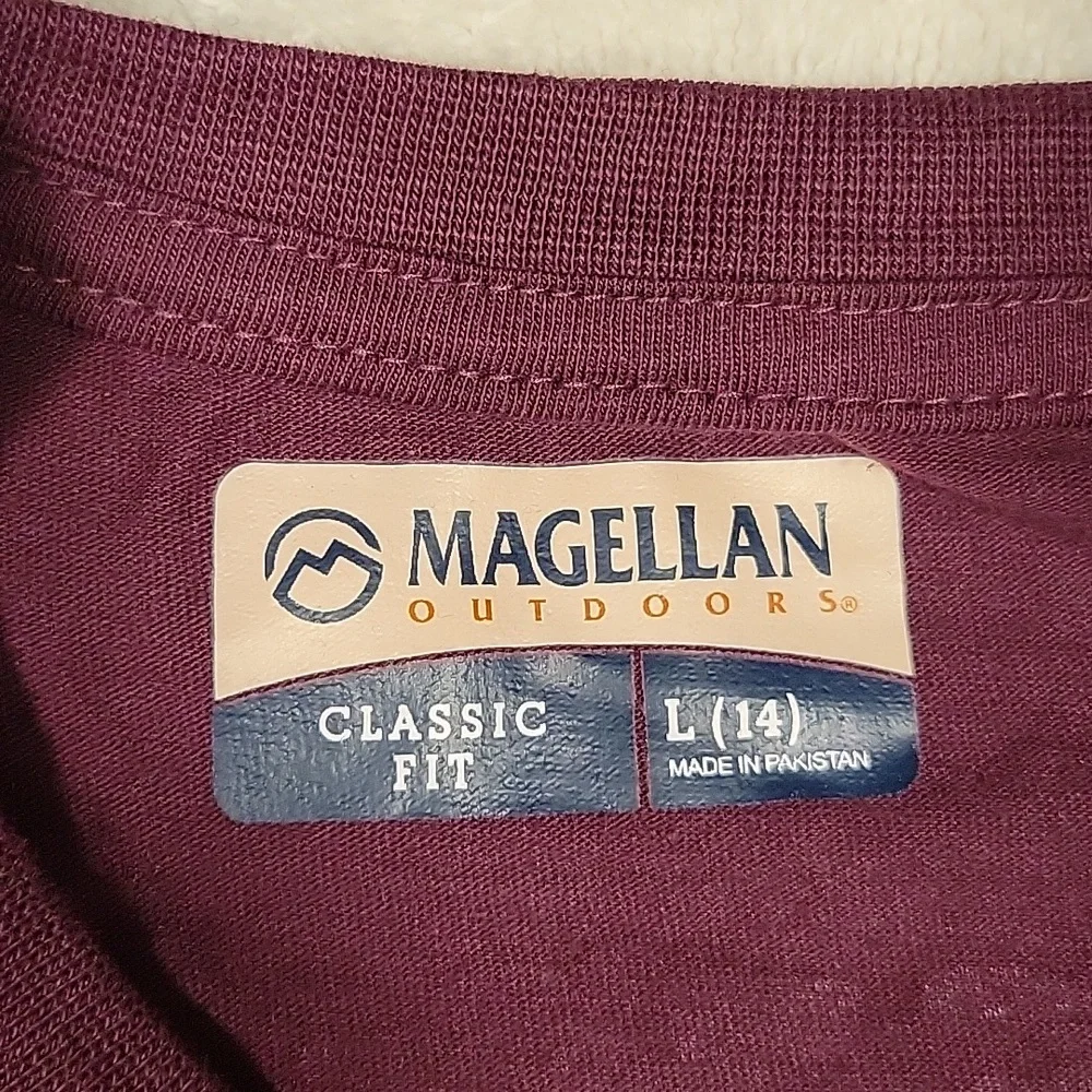 Magellan Kids long sleeve t-shirt